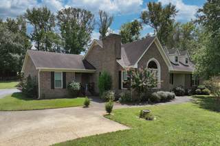 MLS# 2969822 - 210 The Hollows Ct in Hollows in Hendersonville Tennessee 37075