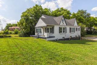 MLS# 2971210 - 435 E Trinity Ln in Joywood Heights in Nashville Tennessee 37207