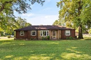 MLS# 2971463 - 2308 Eastland Ave in Eastland Acres in Nashville Tennessee 37206