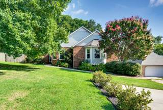 MLS# 2972476 - 710 Brushy Ridge Dr in Woodland Hills Sec 2 in La Vergne Tennessee 37086