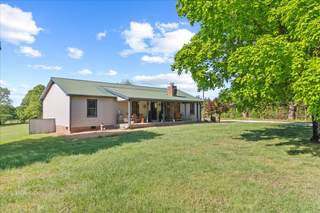 MLS# 2972885 - 1802 Groveland Ridge Rd in N/A in Columbia Tennessee 38401