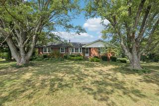MLS# 2973253 - 526 W Boiling Springs Rd in Portland in Portland Tennessee 37148