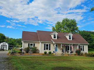 MLS# 2974361 - 109 Lafayette Ct in Salem Close Sec 2 in Rockvale Tennessee 37153