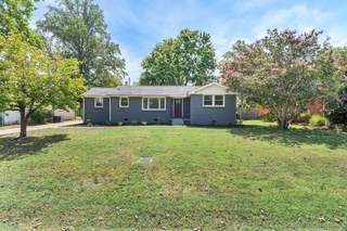 MLS# 2975066 - 528 Achievement Dr in Charlotte Park in Nashville Tennessee 37209