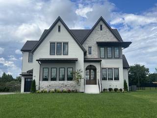 MLS# 2975406 - 106 Autumn Breeze Dr in Autumn Breeze in Mount Juliet Tennessee 37122