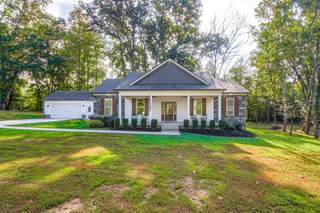 MLS# 2975564 - 1142 Pardue Rd in na in Ashland City Tennessee 37015