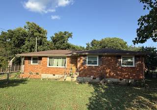 MLS# 2976480 - 6204 Henry Ford Dr in Charlotte Park in Nashville Tennessee 37209