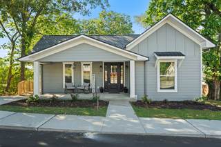 MLS# 2976821 - 106 Poplar St in Downtown Dickson in Dickson Tennessee 37055