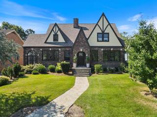 MLS# 2976992 - 2809 Acklen Ave in Fairfax Place in Nashville Tennessee 37212