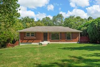 MLS# 2978396 - 2408 Ridgeland Dr in Sunset View in Nashville Tennessee 37214