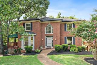MLS# 2979273 - 61 Ravenwood Hills Cir in Burton Hills in Nashville Tennessee 37215