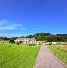 MLS# 2980040 - 3056 Pulaski Hwy in Na in Columbia Tennessee 38401