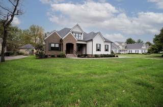 MLS# 2980340 - 1019 Glasgow Dr in Scottland Chase in Murfreesboro Tennessee 37130