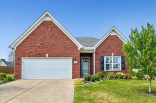 MLS# 2982294 - 4060 Sequoia Trl in Meadowbrook Phase 1B in Spring Hill Tennessee 37174