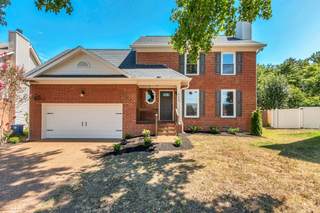 MLS# 2988002 - 608 Independence Dr E in Liberty Hills Sec 3 in Franklin Tennessee 37067