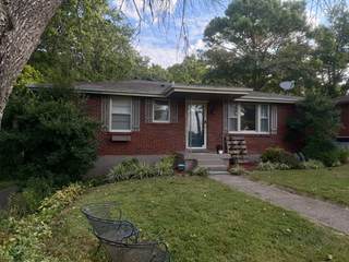 MLS# 2988014 - 1240 Bell Grimes Ln in Bellshire in Nashville Tennessee 37207