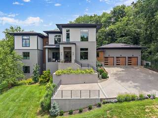 MLS# 2988504 - 3536 Trimble Rd in Green Hills in Nashville Tennessee 37215