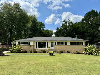 MLS# 2991983 - 1807 Graybar Ln in Staley Annex in Murfreesboro Tennessee 37129