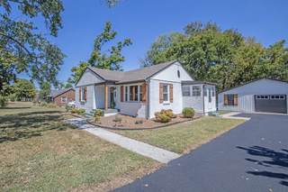 MLS# 2992002 - 308 Two Mile Pike in Roscoe Place in Goodlettsville Tennessee 37072