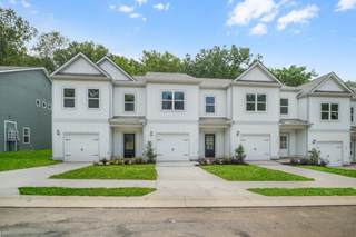 MLS# 2992161 - 113 Ironhorse Way in Ironhorse in Dickson Tennessee 37055