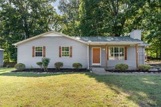 MLS# 2992405 - 2104 Wolfe Rd in Dillard Hills Est in White Bluff Tennessee 37187