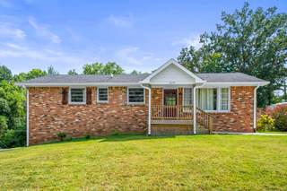 MLS# 2993240 - 519 S Pawnee Dr in Indian Hills Ext in Springfield Tennessee 37172