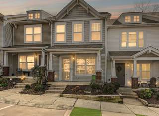 MLS# 2993317 - 710 Flintlock Ct in Woodridge At Nashboro Village in Nashville Tennessee 37217