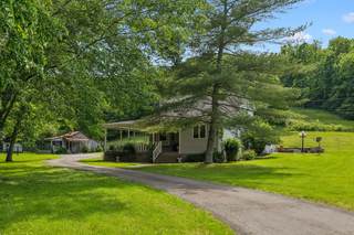 MLS# 2994789 - 750 Vernon Rd in Farr Farm in Franklin Tennessee 37067