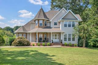 MLS# 2994945 - 1004 Bradby Dr in Ridglea Farms Section D in Burns Tennessee 37029