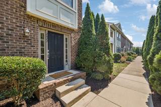 MLS# 2995206 - 2422 Anson Ln in Lenox Village in Nashville Tennessee 37211
