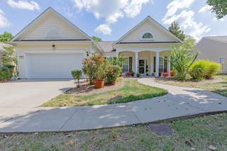 MLS# 2996314 - 212 Antebellum Ln in Lake Providence Pho Sec2 in Mount Juliet Tennessee 37122