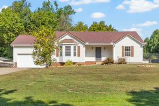 MLS# 2996525 - 2894 Sweethome Rd in Majors Sub Sec 1 in Chapmansboro Tennessee 37035