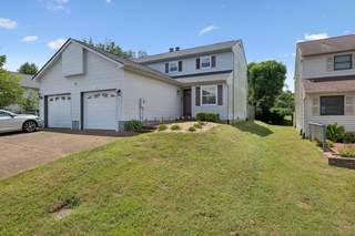 MLS# 2998385 - 107 Maple Way N in Maples Sec. II in Hendersonville Tennessee 37075