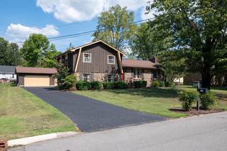 MLS# 2998594 - 111 Creekwood Ln in Creekwood Ests Sec I in Hendersonville Tennessee 37075