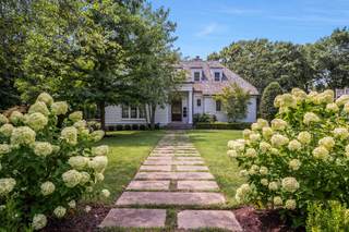 MLS# 3002555 - 923 Westview Ave in Belle Meade in Nashville Tennessee 37205