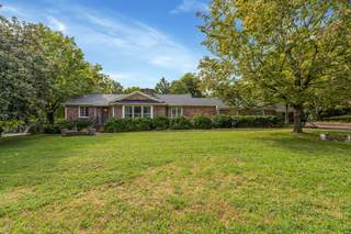 MLS# 3002796 - 507 Oakwood Dr in Idlewild Sec 1 in Columbia Tennessee 38401