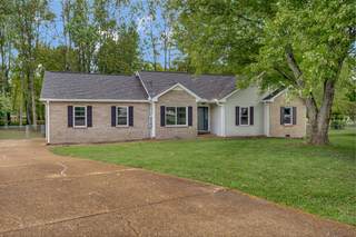 MLS# 3002945 - 101 Laura Dr in Northwoods Sec 3 in White House Tennessee 37188