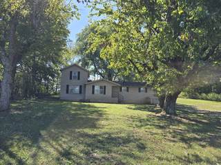 MLS# 3003360 - 2606 Cave Springs Rd in N/A in Springfield Tennessee 37172