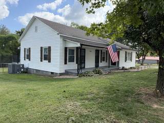 MLS# 3003376 - 2118 Gravel Hill Rd in n/a in Columbia Tennessee 38401