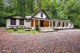 MLS# 3003577 - 1032 Paint Pony Trl in Indian Springs in Pegram Tennessee 37143