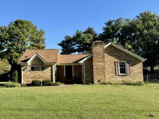 MLS# 3011390 - 205 Bluegrass Dr in Chestnut Villa Sec 1A in Columbia Tennessee 38401