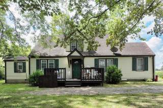 MLS# 3011452 - 686 Clearview Rd in none in Cottontown Tennessee 37048