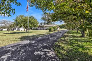 MLS# 3012159 - 4203 Pulaski Hwy in None/ 1.21 Acres in Culleoka Tennessee 38451