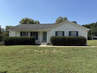 MLS# 3012421 - 209 Eisenhower Dr in Caldwell Estates in Ashland City Tennessee 37015