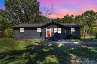 MLS# 3012620 - 1705 Money St in Deer Park II in La Vergne Tennessee 37086