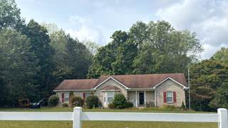 MLS# 3012847 - 2034 Shawnee Ln in Stone Creek Sec 5 in Greenbrier Tennessee 37073