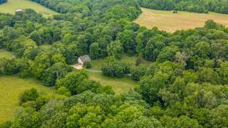 MLS# 3012963 - 1552 Hidden Meadow Dr in n/a in Cottontown Tennessee 37048