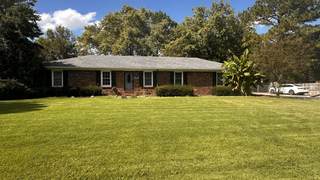 MLS# 3013931 - 2836 Princess Cir in Royal Court Sec 1 in Murfreesboro Tennessee 37129