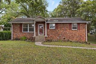MLS# 3014823 - 522 Bellevue Rd N in Westward Winds in Nashville Tennessee 37221