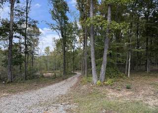 MLS# 3014946 - 399 Coaling Rd in N/A in Charlotte Tennessee 37036